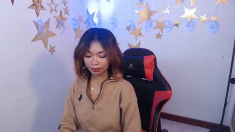 Perla online show from 10.10.25