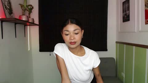 Perla online show from 11.08.25