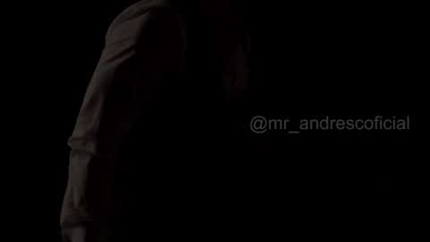 Snapshot of perseoo_88 chatting on 12.17.25 andres online show from 12.17.25