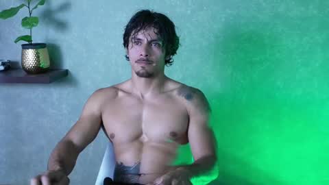 Snapshot of perseoo_88 chatting on 04.24.26 andres online show from 04.24.26