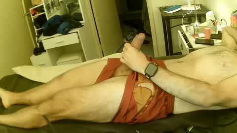 Snapshot of perthguytop chatting on 02.13.25 perthguytop online show from 02.13.25