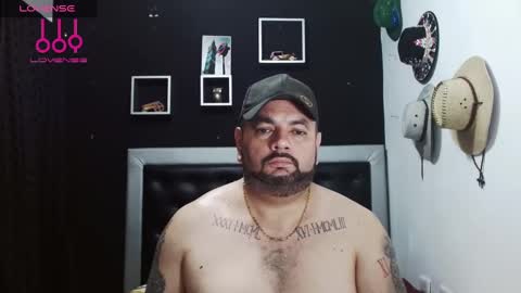 Snapshot of perverseveteranmanxxx chatting on 12.10.24 Carlos online show from 12.10.24