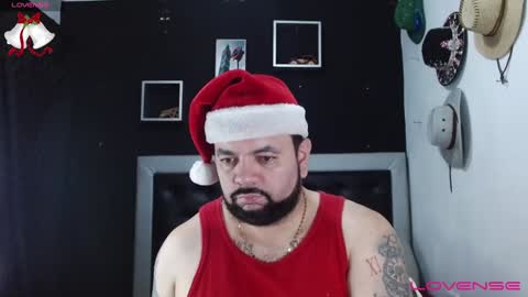 Snapshot of perverseveteranmanxxx chatting on 12.24.24 Carlos online show from 12.24.24