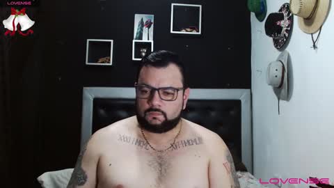 Snapshot of perverseveteranmanxxx chatting on 12.28.24 Carlos online show from 12.28.24