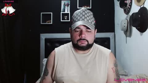 Snapshot of perverseveteranmanxxx chatting on 12.31.24 Carlos online show from 12.31.24