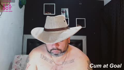 Snapshot of perverseveteranmanxxx chatting on 01.18.25 Carlos online show from 01.18.25
