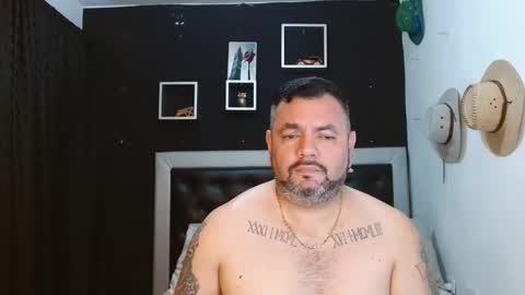 Snapshot of perverseveteranmanxxx chatting on 01.22.25 Carlos online show from 01.22.25