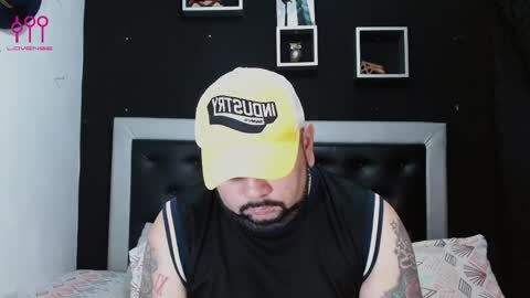 Snapshot of perverseveteranmanxxx chatting on 02.22.25 Carlos online show from 02.22.25