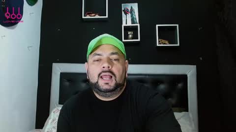 Snapshot of perverseveteranmanxxx chatting on 02.25.25 Carlos online show from 02.25.25