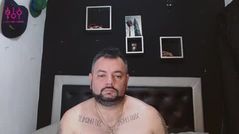 Snapshot of perverseveteranmanxxx chatting on 02.26.25 Carlos online show from 02.26.25