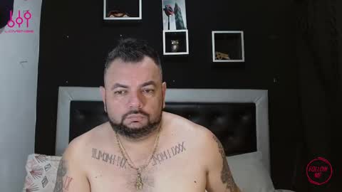 Snapshot of perverseveteranmanxxx chatting on 03.10.25 Carlos online show from 03.10.25