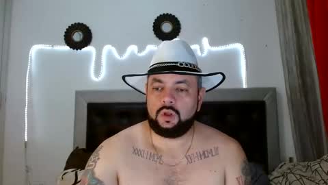 Snapshot of perverseveteranmanxxx chatting on 09.30.25 Carlos online show from 09.30.25