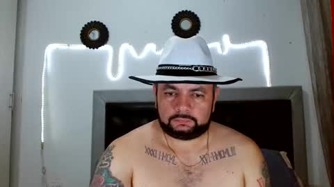 Snapshot of perverseveteranmanxxx chatting on 10.18.25 Carlos online show from 10.18.25