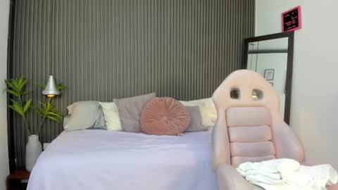 Lizza online show from 03.17.26