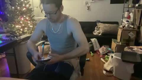 Snapshot of petehaze484617 chatting on 01.05.25 Pete Haze online show from 01.05.25