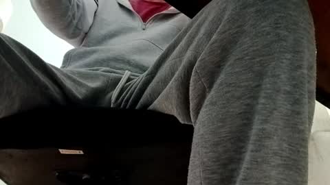 peter141077 online show from 03.31.26