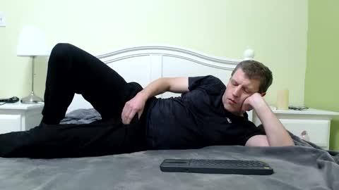 Snapshot of peter21122 chatting on 11.12.25 Peter2112 online show from 11.12.25