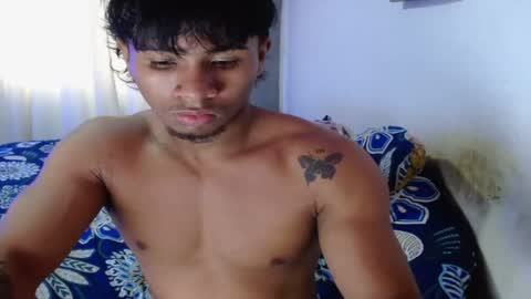 Snapshot of peter_king_ chatting on 09.20.25 peter online show from 09.20.25