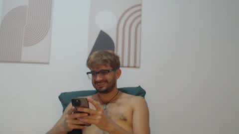 Snapshot of peter_x_annaud chatting on 04.19.26 FELIPE online show from 04.19.26