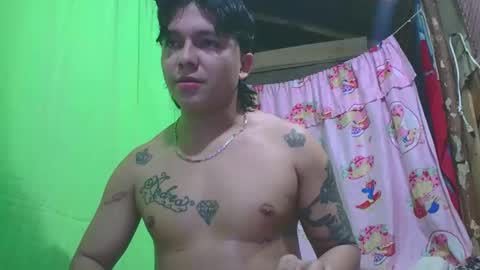 Snapshot of peteresmitd17 chatting on 12.17.25 peteresmitd17 online show from 12.17.25