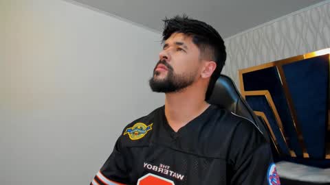 PETES EVANS new account online show from 09.10.25