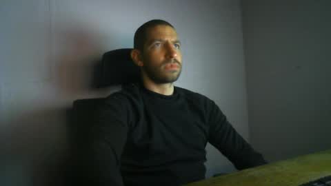 Snapshot of petitcoquin91 chatting on 04.01.26 Paco online show from 04.01.26