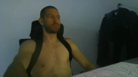Snapshot of petitcoquin91 chatting on 08.04.26 Paco online show from 08.04.26