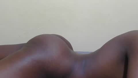 petite_bunni online show from 07.06.26