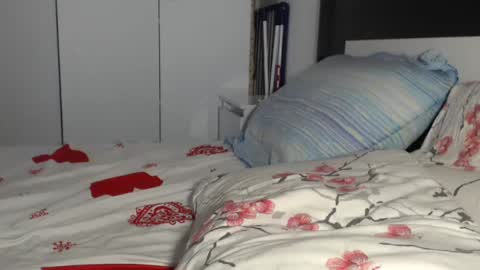 petite_danielle online show from 06.28.26