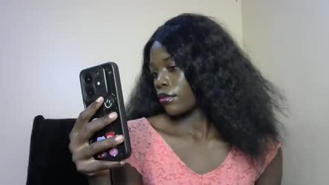 petite_lavi2 online show from 02.09.25