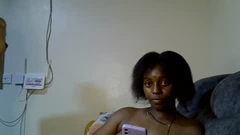 petite_melinda online show from 06.14.26