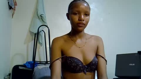 petite_melinda online show from 06.20.26
