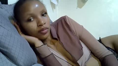 petite_melinda online show from 06.27.26