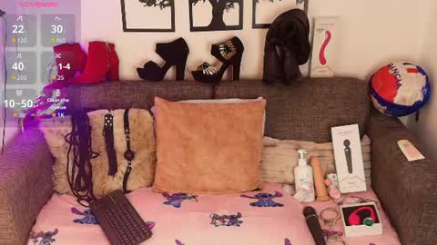 petite_pepper18 online show from 06.23.26
