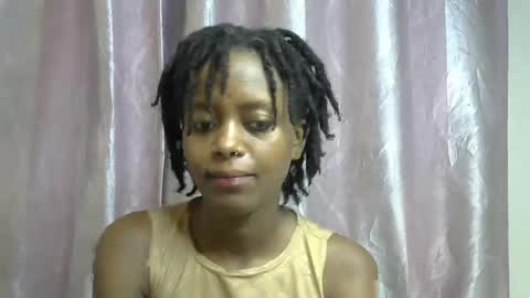 petite_star2 online show from 01.18.26