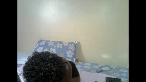 Snapshot of petitecookie chatting on 03.01.26 Cookie online show from 03.01.26