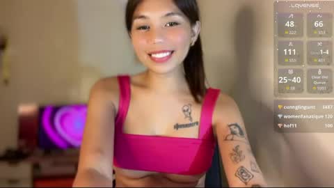 Snapshot of petitegirlx69 chatting on 07.28.26 miss lisa online show from 07.28.26
