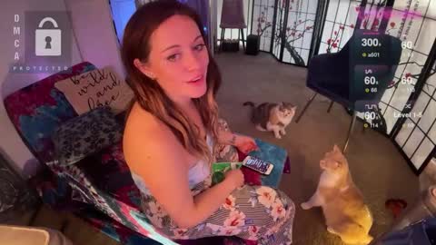 Snapshot of petitejewel chatting on 12.24.24 Jules online show from 12.24.24