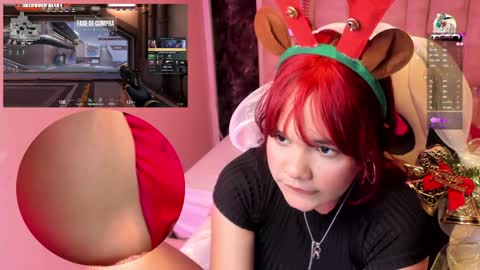 Snapshot of petitesally_ chatting on 12.23.24 Sally online show from 12.23.24