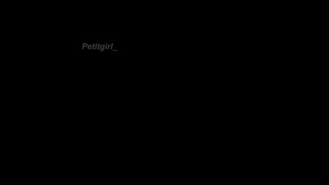 Snapshot of petitgirl_ chatting on 01.26.25  J A S S  online show from 01.26.25