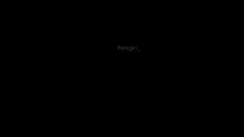 Snapshot of petitgirl_ chatting on 10.09.25  J A S S  online show from 10.09.25