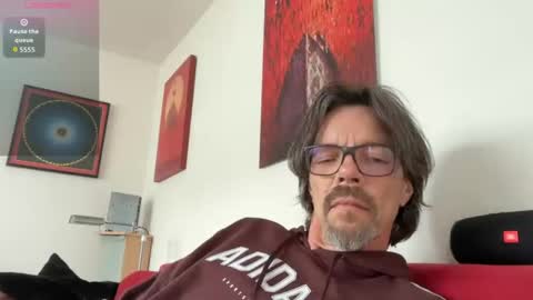 Snapshot of petmario chatting on 05.19.26 petmario online show from 05.19.26