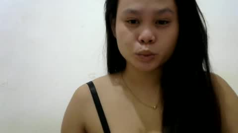 petty_yumii online show from 07.18.26