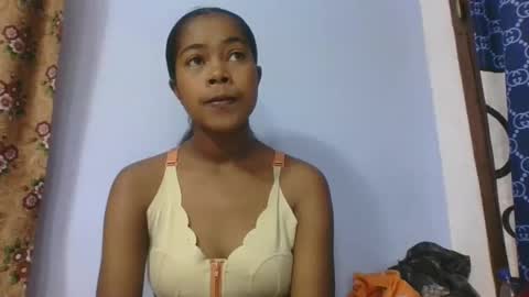 Snapshot of phania185885 chatting on 03.26.26 phania185885 online show from 03.26.26