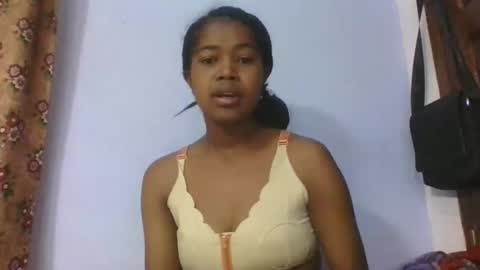 Snapshot of phania185885 chatting on 04.11.26 phania185885 online show from 04.11.26