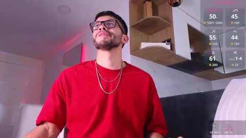 phantom_bigger1 online show from 11.06.25