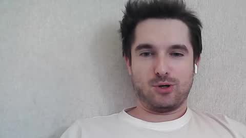 Snapshot of philborison chatting on 04.18.26 PhilipBorison online show from 04.18.26