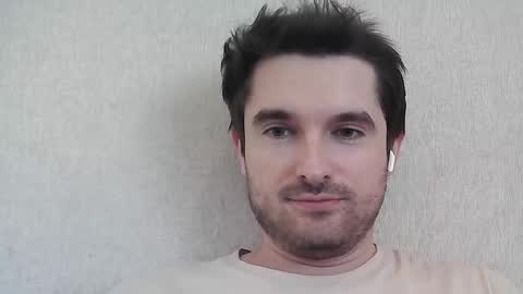 Snapshot of philborison chatting on 04.19.26 PhilipBorison online show from 04.19.26