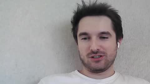 Snapshot of philborison chatting on 04.20.26 PhilipBorison online show from 04.20.26