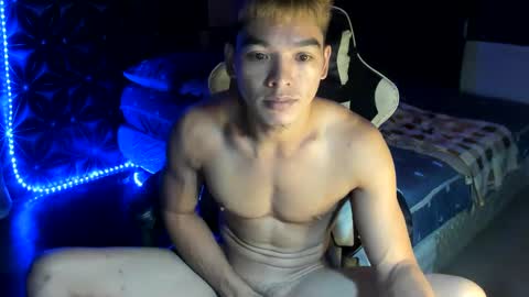 Snapshot of philhotbody chatting on 01.14.25 AJ online show from 01.14.25